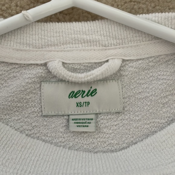 Aerie long sleeve - Picture 3 of 3